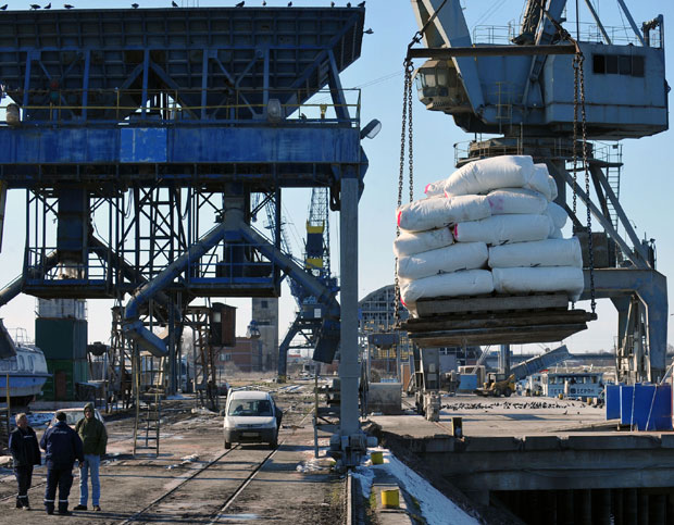 ЛУКА НОВИ САД: Тендер може и да се понови